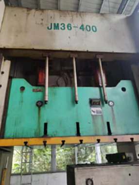 机械厂急售二手扬力JM36-400闭式压力机二手压力机